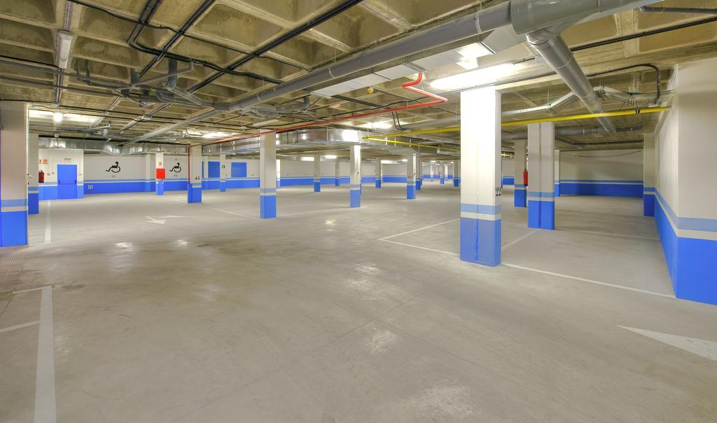 Avant Aeropuerto Торрехон-де-Ардос Удобства фото